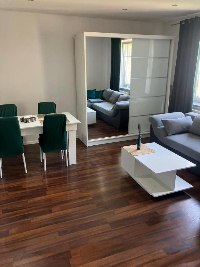 Apartament Centrum Wałbrzych Esterno foto